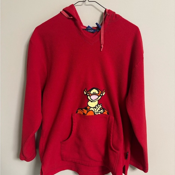 Vintage Disney Winnie the POOH Tigger Fleece Pullover Sweatshirt Size Large Red - Picture 1 of 6